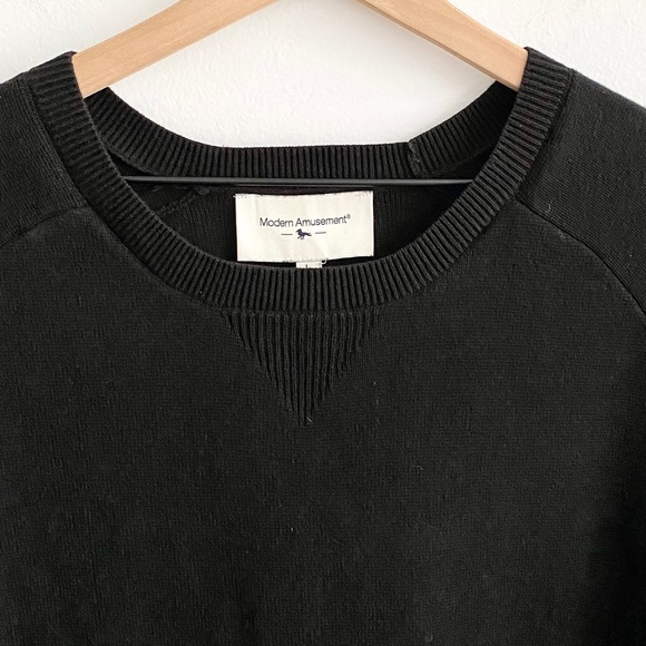 Modern Amusement Black Crewneck Pocket Swe… - Picture 4 of 10